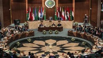 بدء أعمال اجتماع لجنة تحكيم جائزة العمل المميز في مهنتي التمريض والقبالة بالجامعة العربية