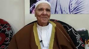 وصول جثمان الفنان نعيم عيسي إلي مسجد المنارة بالإسكندرية 
