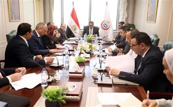 وزير الصحة يعقد اجتماعًا لمناقشة الموارد المالية لصندوق مواجهة الطوارئ الطبية والأمراض الوراثية والنادرة
