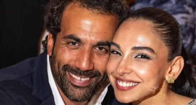 سلمي أبو ضيف تحتفل بعيد ميلاد زوجها
