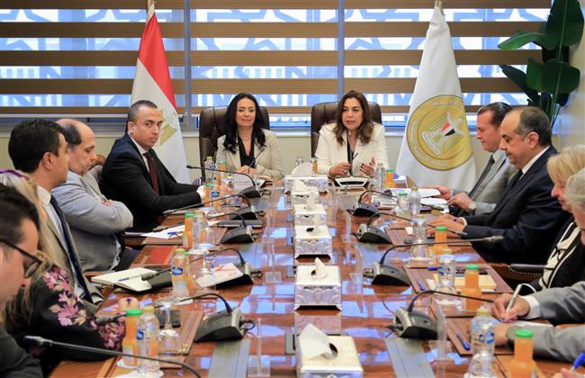 وزيرتا التنمية المحلية والتضامن يبحثان التعاون في دعم المشروع القومي «أيادي مصر»