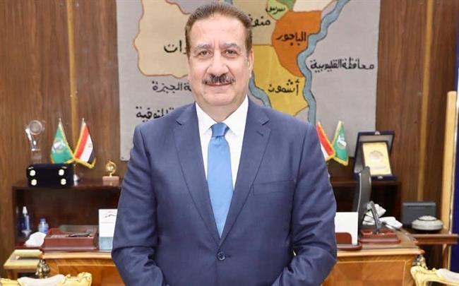 محافظ المنوفية يوجه بتبني مشروع طالبة بالإعدادية حاصلة على براءة اختراع لعلاج خلايا السرطان