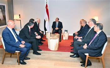 الرئيس السيسي: مشروع الربط الكهربائي بين مصر واليونان إحدى ركائز تأمين الطاقة للدول الأوروبية