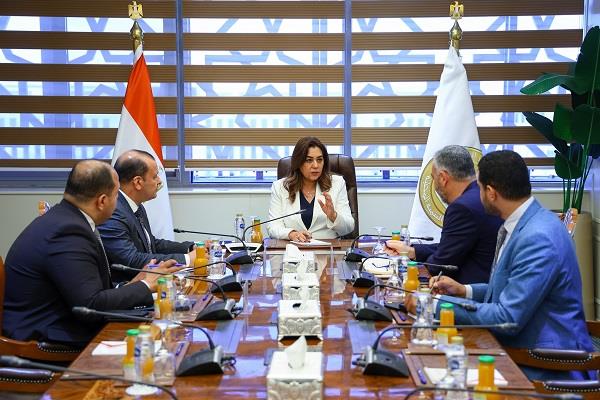 وزيرة التنمية المحلية تتابع الموقف التنفيذي لملف تطوير ورفع كفاءة المجازر الحكومية بالمحافظات