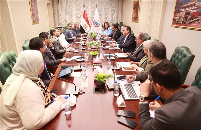 وزير الصحة يستقبل وفد مجموعة برجيل الطبية لبحث سبل التعاون المشترك بالقطاع الصحي