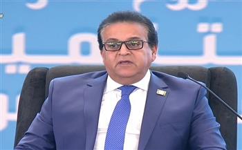 «عبد الغفار»: التمريض أحد الأعمدة الأساسية في تقديم الرعاية الصحية