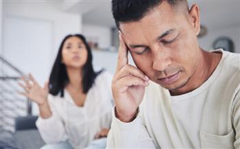 احذر هذه الكلمة السامة.. ستدمّر علاقتك العاطفية إلى الأبد