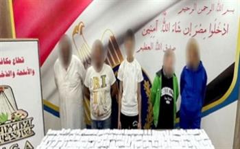   ضربة أمنية قاصمة.. ضبط عصابات تستخلص مادة فعالة من عقار طبس لتصنيع مخدر الآيس وتهريبه
