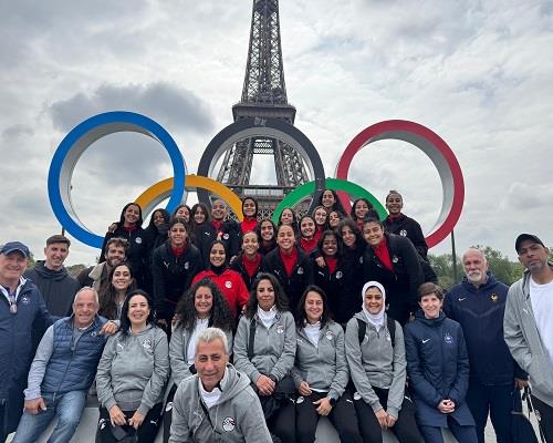 منتخب الكرة النسائية تحت 20 سنة يستأنف تدريباته في فرنسا  