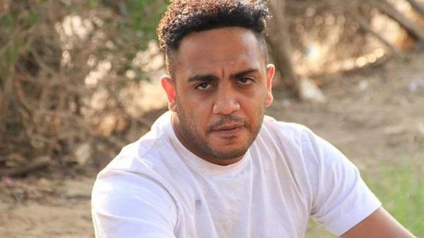 أوس أوس يوجه رسالة لمتابعيه بعد دخول والدته المستشفى  