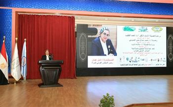 المستشارة أمل عمار تشارك في مؤتمر "المرأة في حياة ذوي الاحتياجات الخاصة"