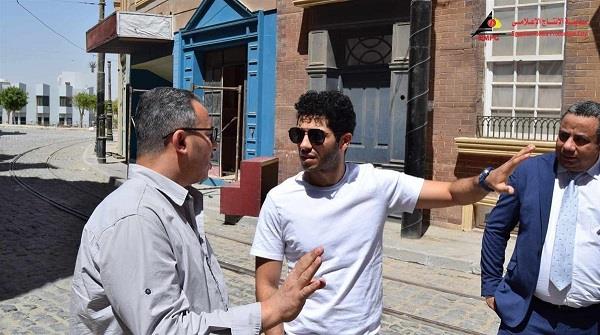 «مصر هي وجهة السينما العالمية».. مينا مسعود من زيارته لمدينة الإنتاج الإعلامي  