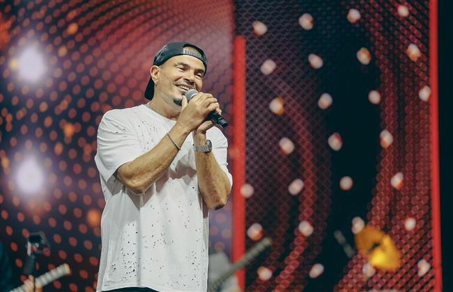 حفل أسطوري .. عمرو دياب يشعل "الأرينا" في أعلى حضور جماهيري بالكويت    