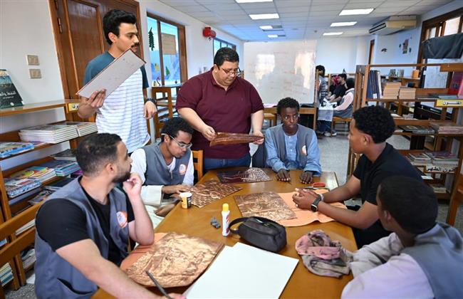 الثقافة تواصل تعزيز المهارات الحرفية لشباب المحافظات الحدودية في ملتقى "أهل مصر" بدمياط