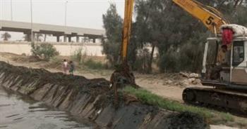 محافظ الفيوم يوجه بتكثيف حملات تطهير الترع والمصارف ورفع ناتج التطهير أولاً بأول