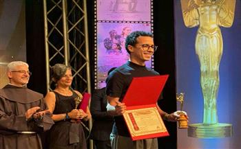 طه دسوقي عن تكريمه بمهرجان "الكاثوليكي" للسينما المصرية: المشوار لسه طويل وكبير