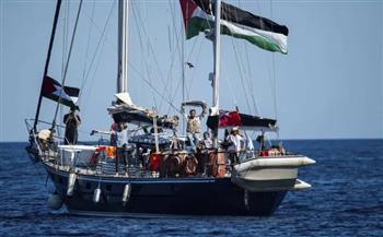 إعلام عبري: 8 من نشطاء السفينة مادلين رفضوا التوقيع على إجراءات الترحيل وسيحتجزون لترحيلهم قسريا