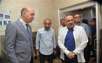 محافظ أسيوط يشهد انطلاق تقنية طبية جديدة بوحدة المناظير بمستشفى المبرة