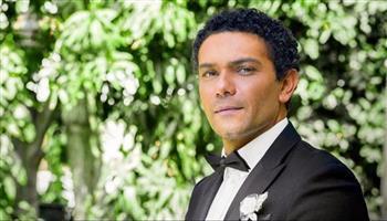 «عسل أحمر».. مسلسل لـ آسر ياسين مأخوذ من رواية إبراهيم عيسى 