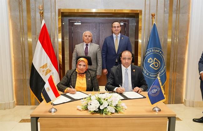 رئيسا الرعاية الصحية وشركة الخدمات الطبية يشهدان مراسم توقيع بروتوكول تعاون مشترك