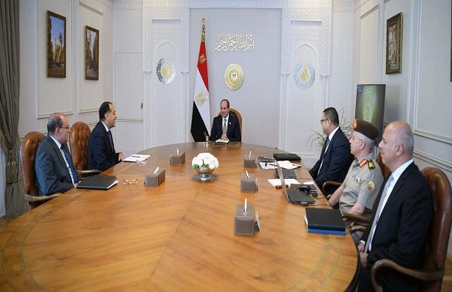 الرئيس السيسي يتابع الموقف التنفيذي للخطة الاستراتيجية لتحلية مياه البحر