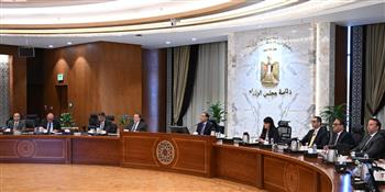 رئيس الوزراء يترأس اجتماع المجموعة الوزارية الاقتصادية