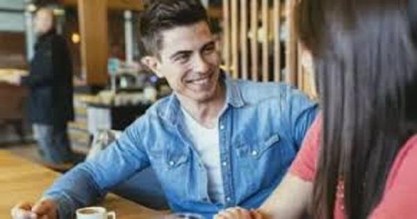 5 لغات غير منطوقة تعبر عن مدي استمتاع الشخص بوجودك