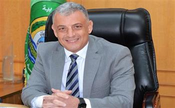 محافظ الإسماعيلية يهنئ أوائل الشهادة الابتدائية الأزهرية على مستوى المنطقة الأزهرية