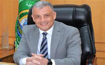 محافظ الإسماعيلية يتابع خطة مديرية التعليم استعدادا لانطلاق امتحانات الثانوية العامة 