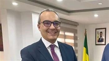سفير مصر بالسنغال يشيد بالعلاقات الرسمية والشعبية المتميزة بين البلدين