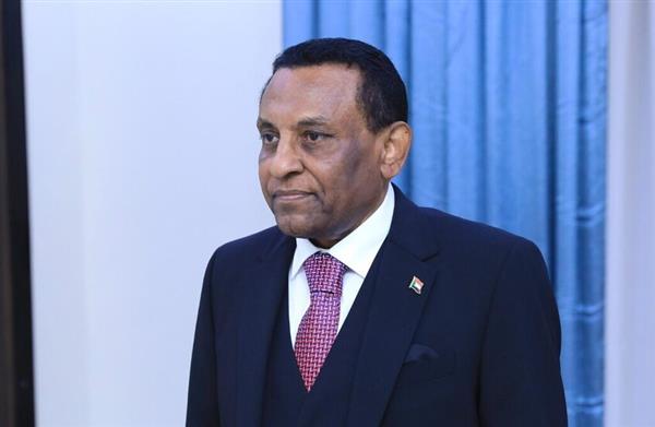 رئيس مجلس الوزراء الانتقالي السوداني يؤكد متانة العلاقات مع مصر 