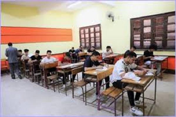 مع بدء مارثون امتحانات الثانوية العامة.. نصائح نفسية لتقليل توتر الطلاب