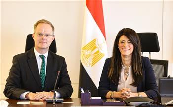 المشاط تبحث مع سفير المملكة المتحدة دفع العلاقات الاقتصادية والاستثمارية 
