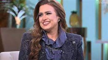 في عيد ميلادها.. سيمون تكشف نصائح فاتن حمامة لها: "لما أسيب الفن أسيبه بإرادتي"