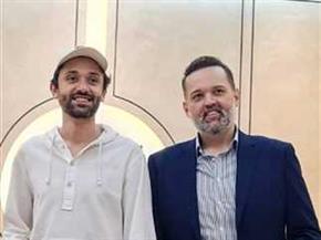 محمد محمود عبد العزيز يحتفل بعيد ميلاد شقيقه بطريقته الخاصة 