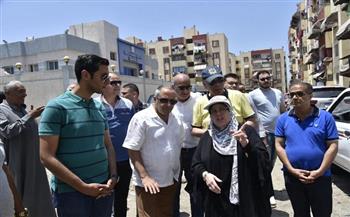 محافظ بورسعيد يتابع ميدانيًا انطلاق أعمال تطوير منطقة الصفوة بحي الزهور