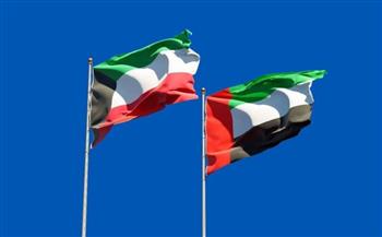 وزيرا خارجيتي الكويت والإمارات يبحثان هاتفيا مستجدات الأوضاع في المنطقة