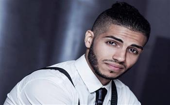 مينا مسعود يستعد للعرض الخاص لفيلم "في عز الظهر" 