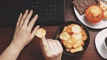للنساء.. عادات يومية وراء ارتفاع نسبة السكر في الدم ...احذريها