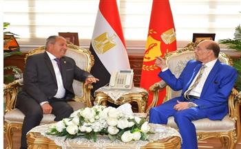 محافظ بورسعيد يستقبل الفنان محمد صبحي على هامش فعاليات الندوة التثقيفية احتفالا بذكرى ثورة 30 يونيو