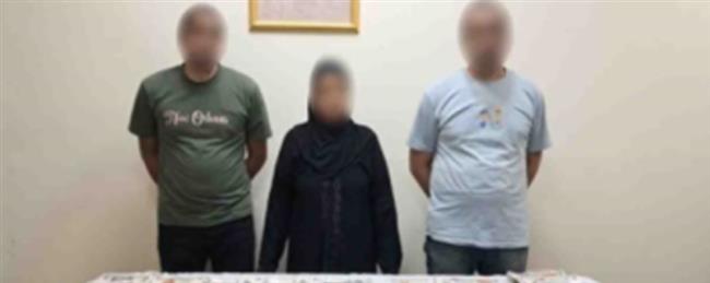 الاجهزه الامنيه تضبط المتهمين بسرقة مبلغ مالي من مسكن في الظاهر