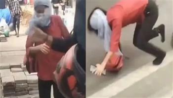 فيديو.. سائق يشعل الانترنت بصفعة على وجه راكبة