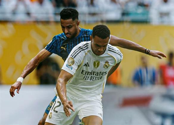 كأس العالم للأندية.. ريال مدريد يتعادل مع الهلال السعودي في شوط أول ناري  