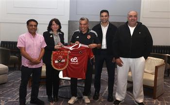 قنصل مصر في نيويورك ورئيس اتحاد الكرة يزوران بعثة الأهلي في نيوجيرسي لدعم الفريق بمونديال الأندية