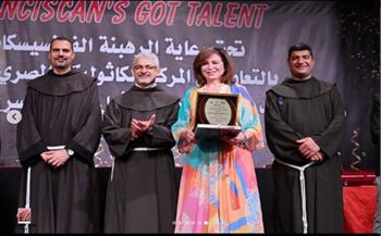 إلهام شاهين: فخورة بتكريمي في "Franciscan’s Got Talent".. ومدرستي سبب حبي للفن