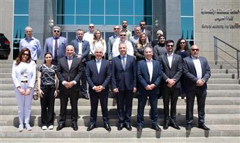 اقتصادية قناة السويس تستقبل وفد الغرفة التجارية المصرية البريطانية وشركات صناعية لبحث التعاون المشترك 