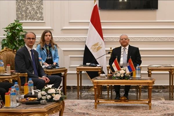 المستشار  حنفي جبالي يشيد بالعلاقات المصرية الصربية