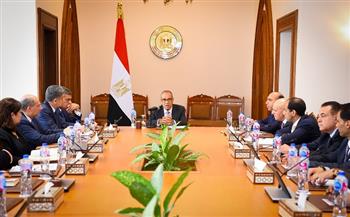 وزير الخارجية يعقد اجتماعًا مع قيادات وأعضاء مركز القاهرة الدولي لتسوية النزاعات