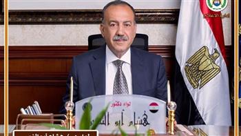 محافظ أسيوط يشيد بدور الغرفة التجارية في دعم الاقتصاد المحلي