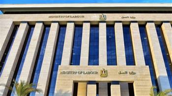بمرتبات تصل لـ 350 دينار.. وزارة العمل تعلن عن فرص جديدة بالأردن